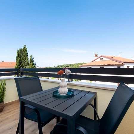 Apartments Sunrise & Sunset Rovinj Exterior photo